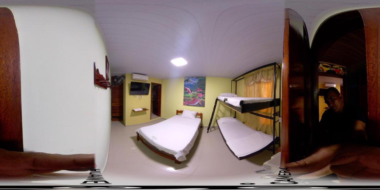 Hostal La Esperanza Leticia Dış mekan fotoğraf