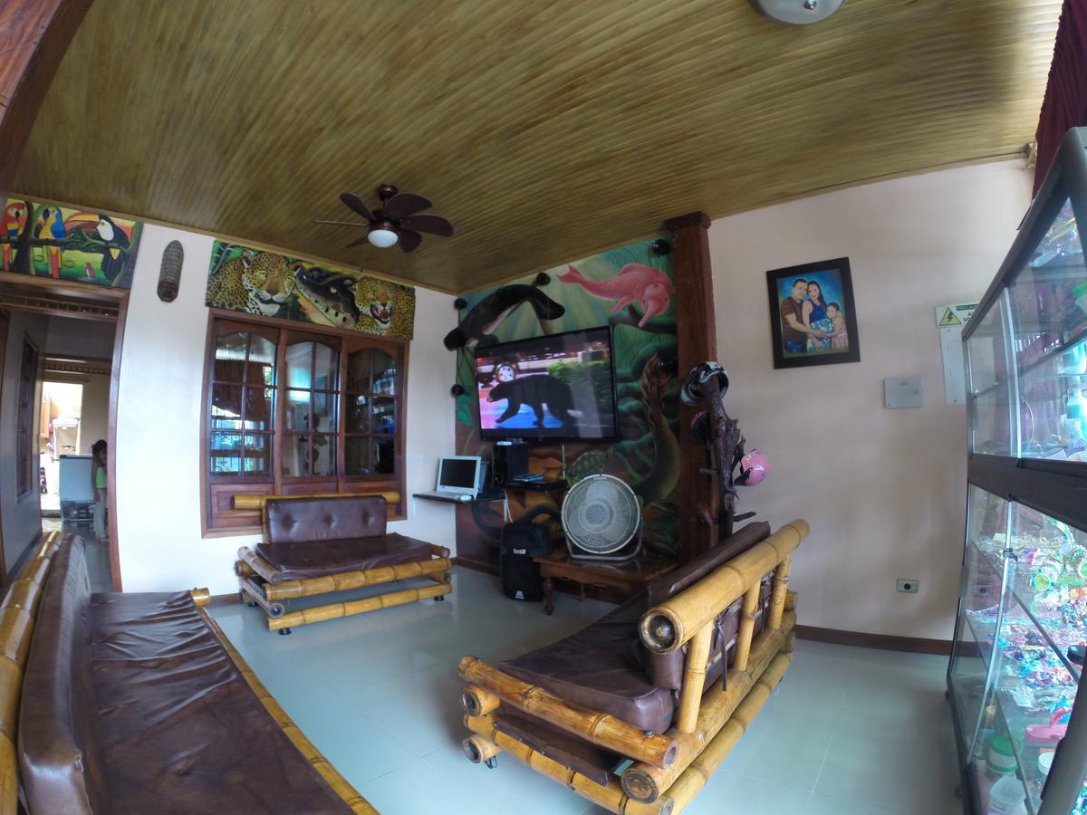 Hostal La Esperanza Leticia Dış mekan fotoğraf