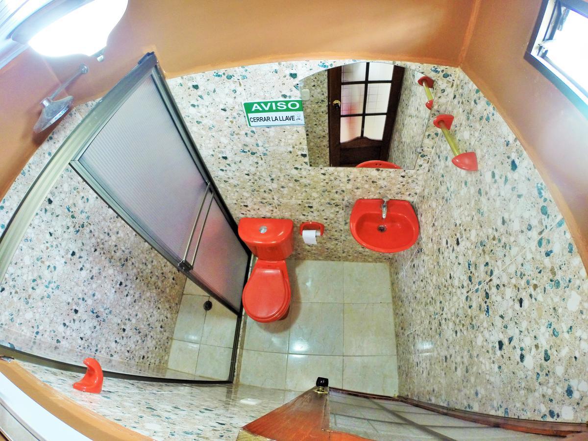 Hostal La Esperanza Leticia Dış mekan fotoğraf